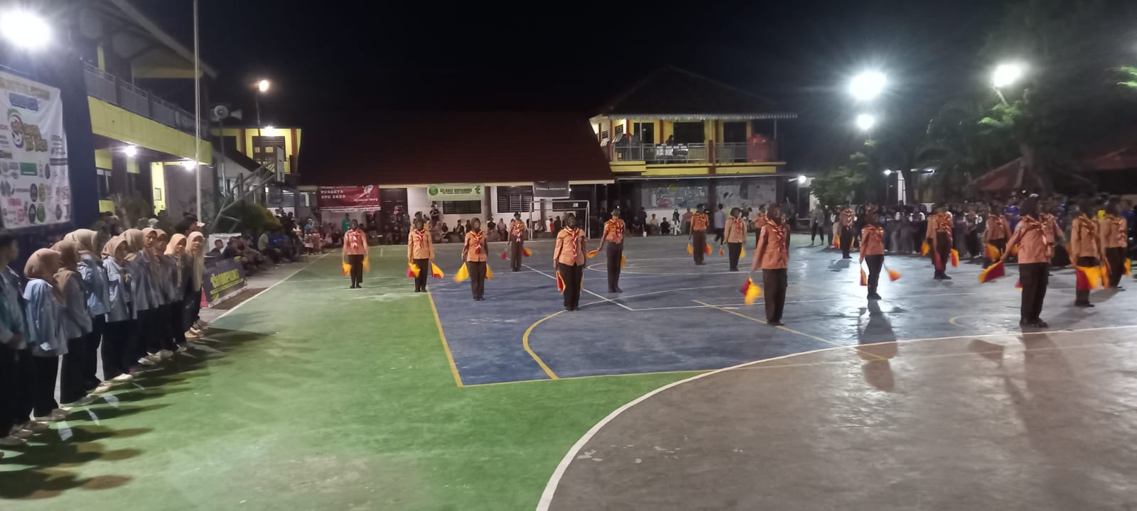 Turnamen Futsal Tingkat SD, SMP, SMA dan sederajat ke-11 Se- Madura Di SMAN 2 Sumenep Tahun 2025 Ditutup Oleh Plt. Kepala SMAN 2 Sumenep